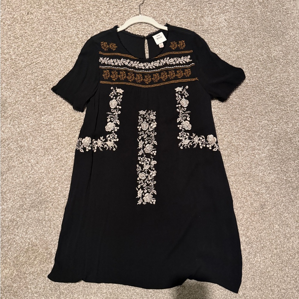 Knox Rose Black Dress with White and Brown Embroidery